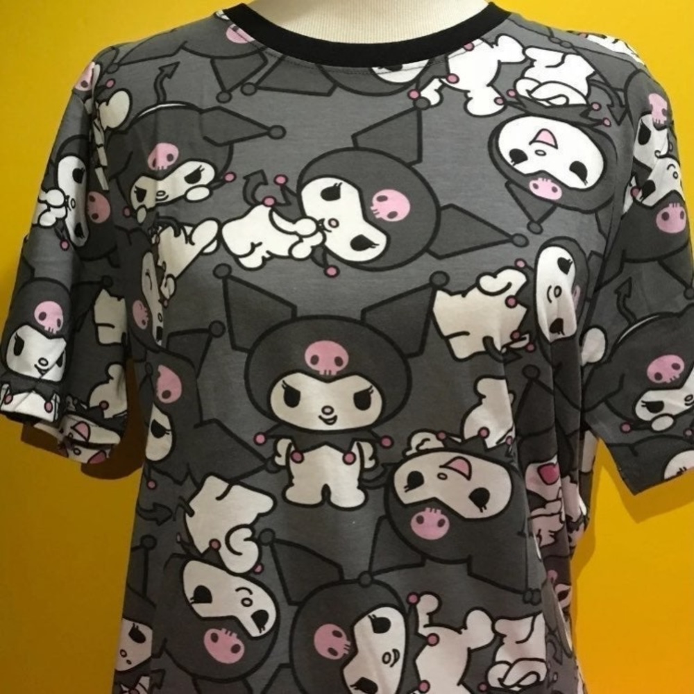 Japan exclusive Sanrio Kuromi shirt Large NEW